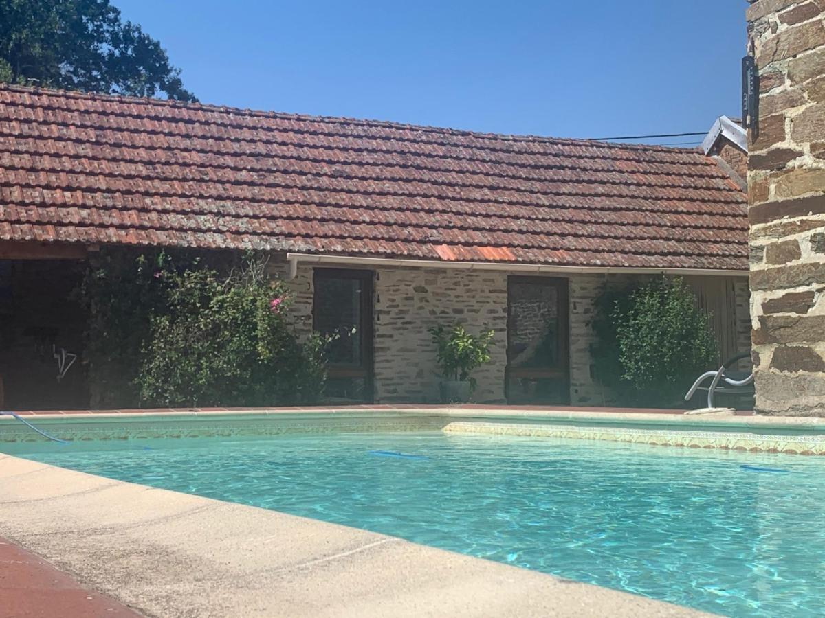 La Petite Ecurie Villa Saint-Yrieix-la-Perche Luaran gambar